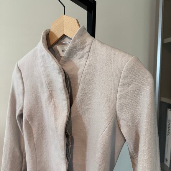 Reiss Felton Wool Belted Jacket Crepe Concealed Button Cloud Blazer Size 0 - Picture 4 of 7